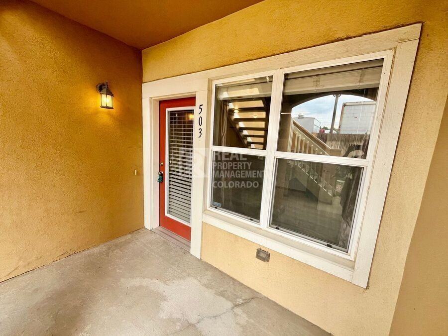 503 Lucca Dr - Photo 2 of 17