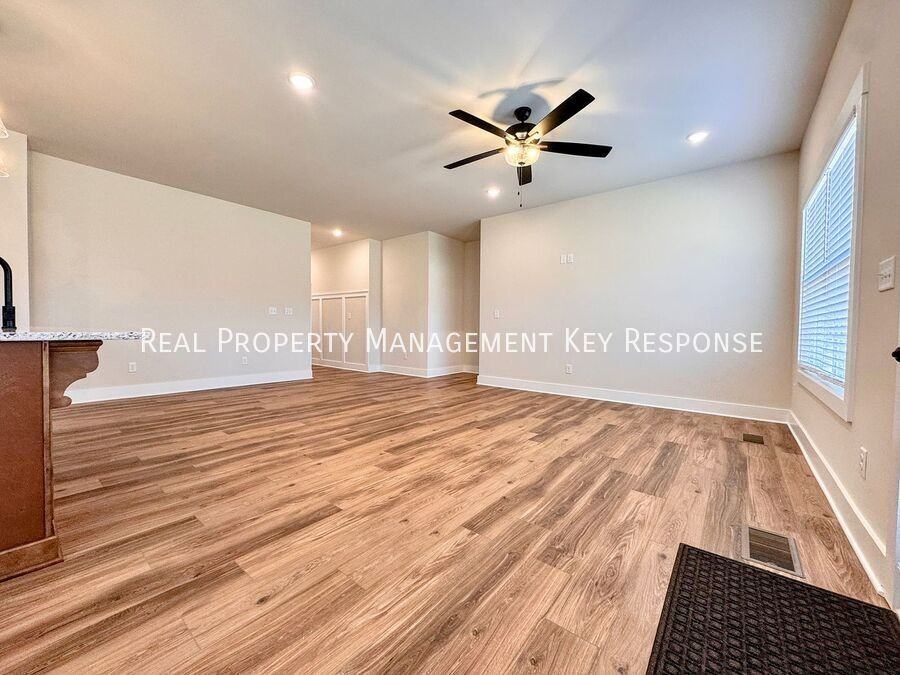 1170 Angus Way - Photo 4 of 23