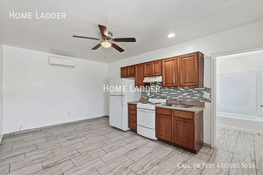 2115 N Oracle Rd #1106 - Photo 3 of 18