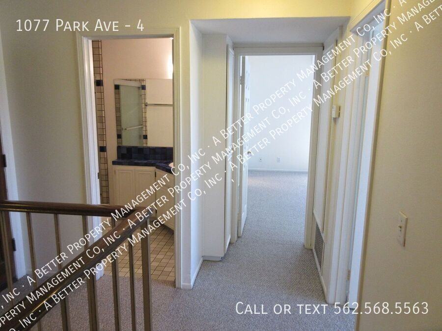 1077 Park Ave #4 - Photo 6 of 23