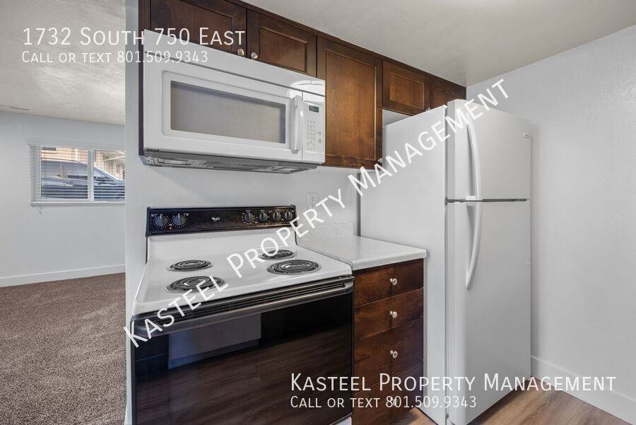 1732 S 750 E - Photo 6 of 18