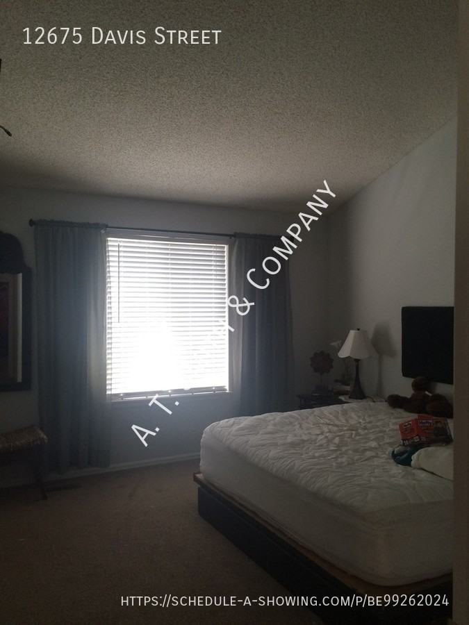 12675 Davis St - Photo 4 of 9