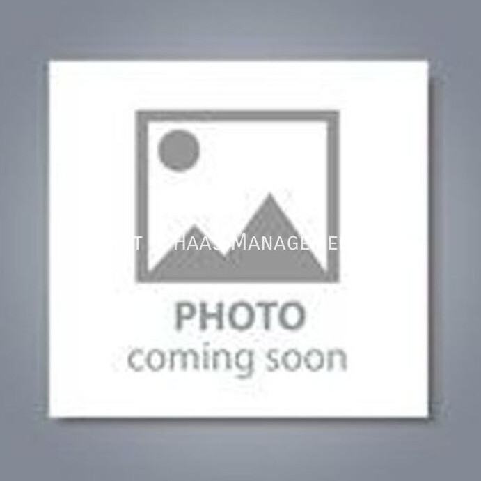 422 1/2 E Broadway #05