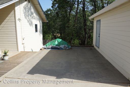 10878 Cedarsong Rd - Photo 2 of 19