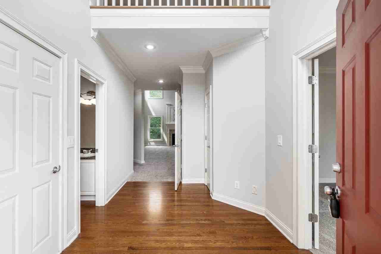 2497 Coltsbridge Dr - Photo 5 of 46