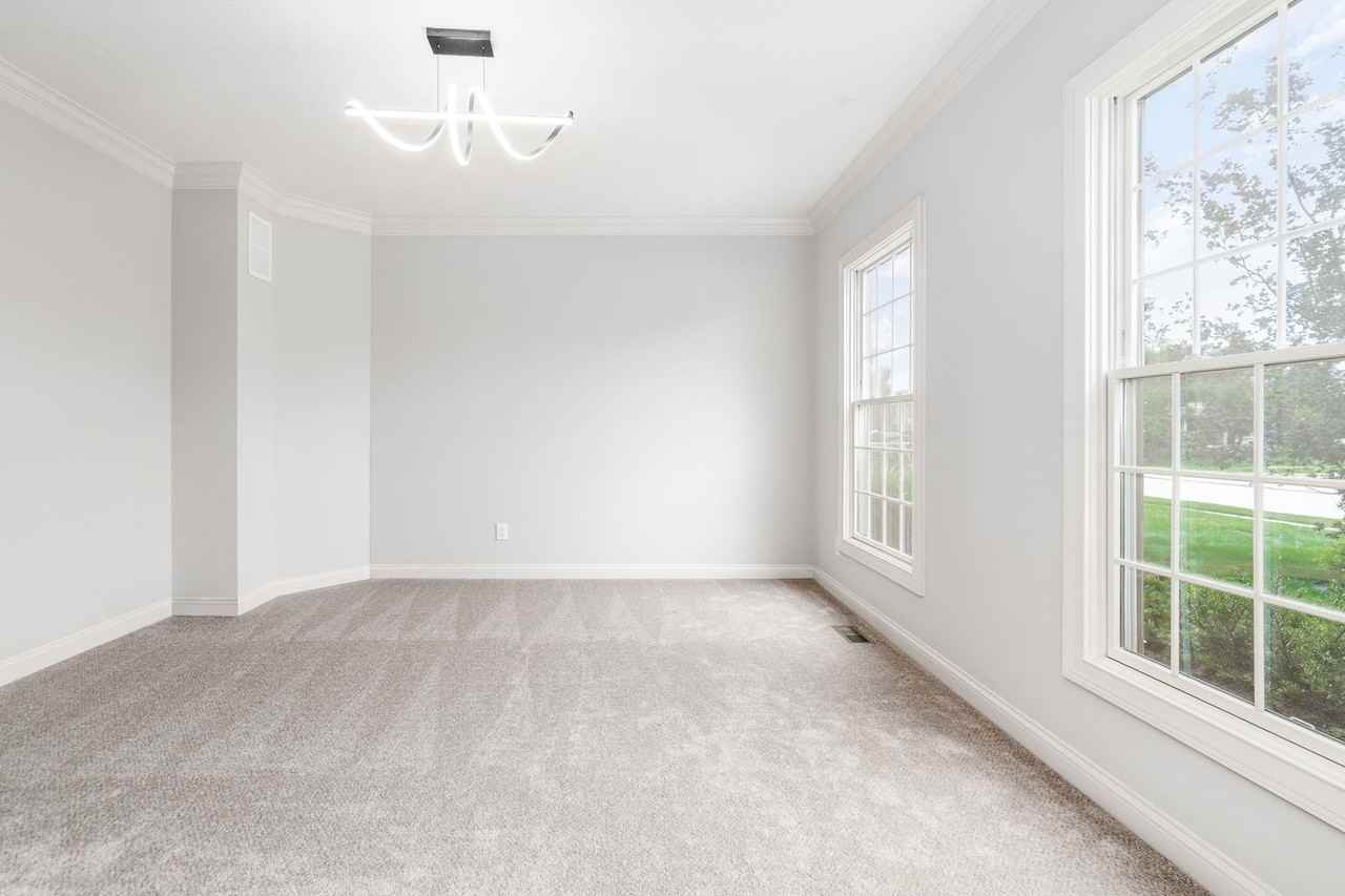 2497 Coltsbridge Dr - Photo 7 of 46