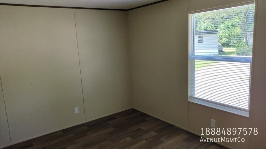 323 Old Tavern Ln #323 - Photo 4 of 10