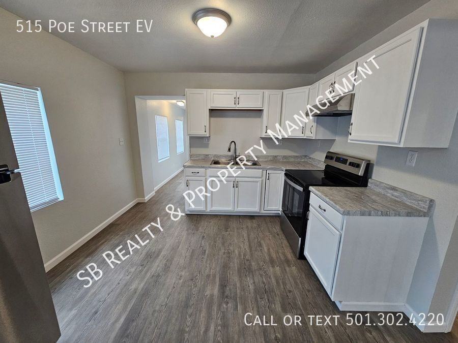 515 Poe St - Photo 4 of 12
