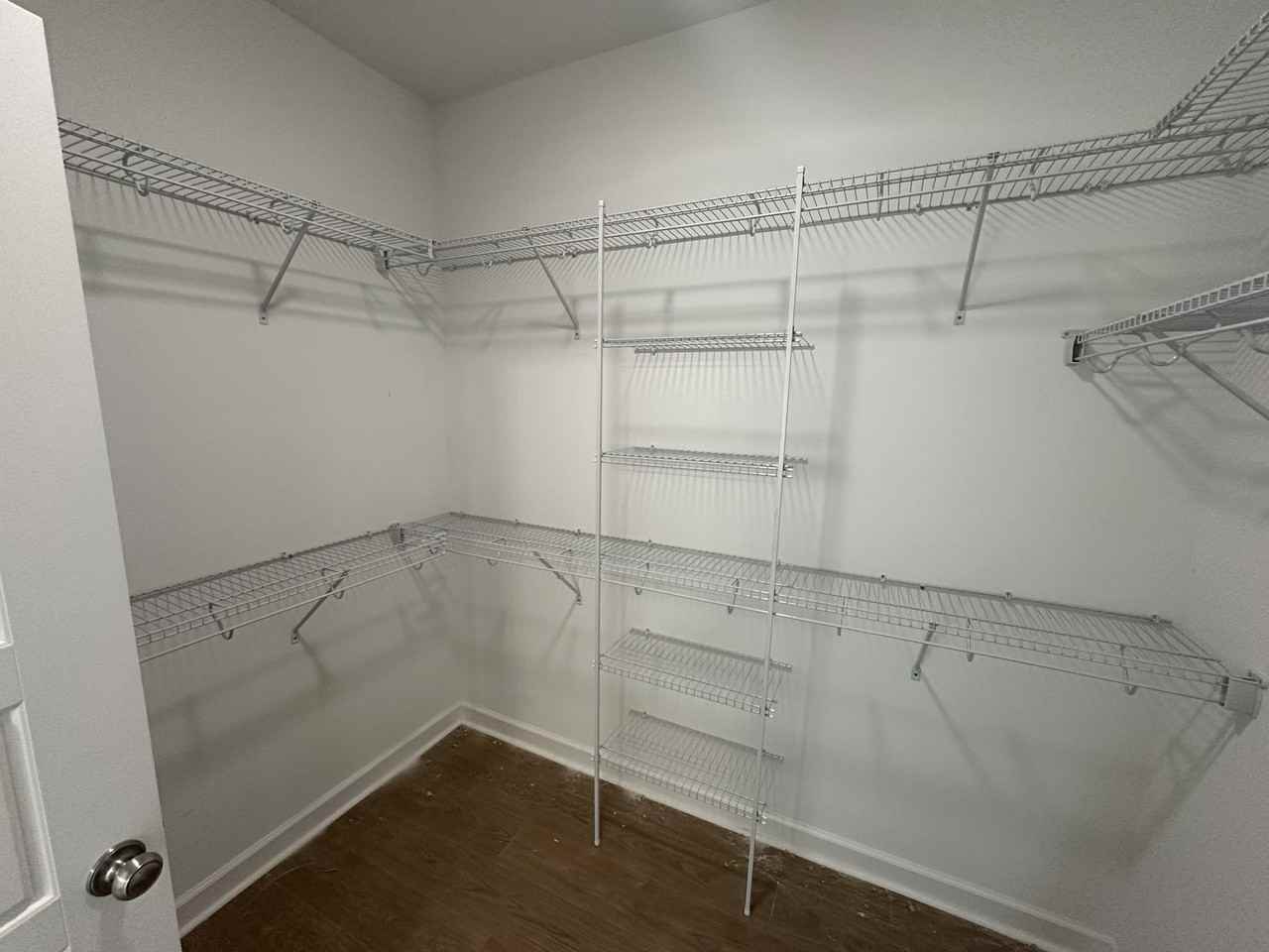 411 Creeks Edge Dr - Photo 5 of 12