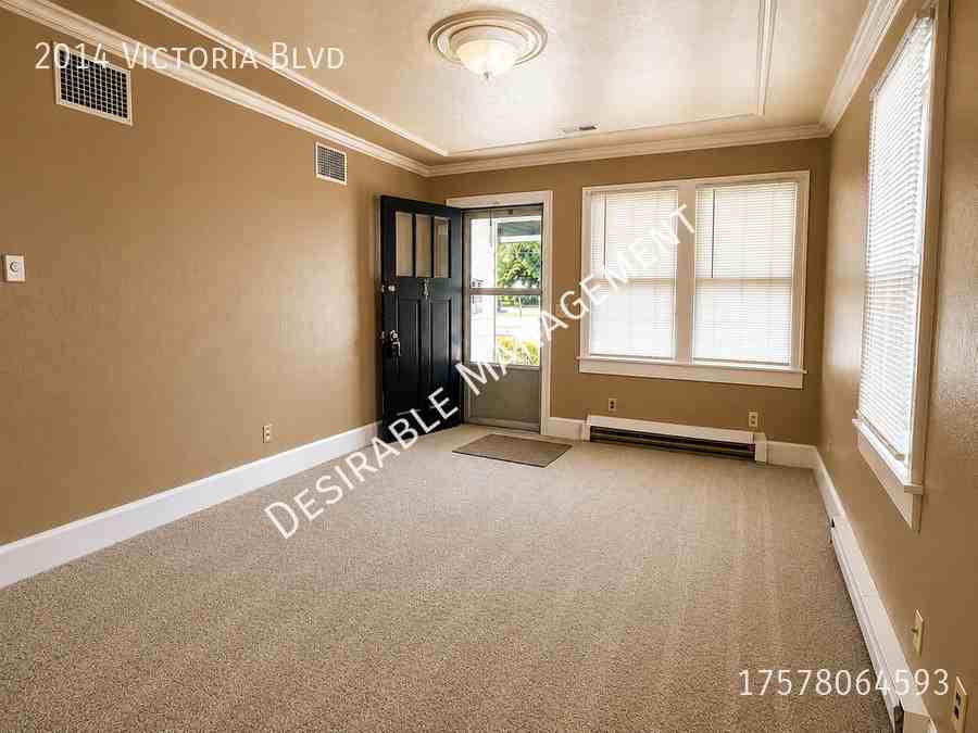 2014 Victoria Blvd - Photo 2 of 10