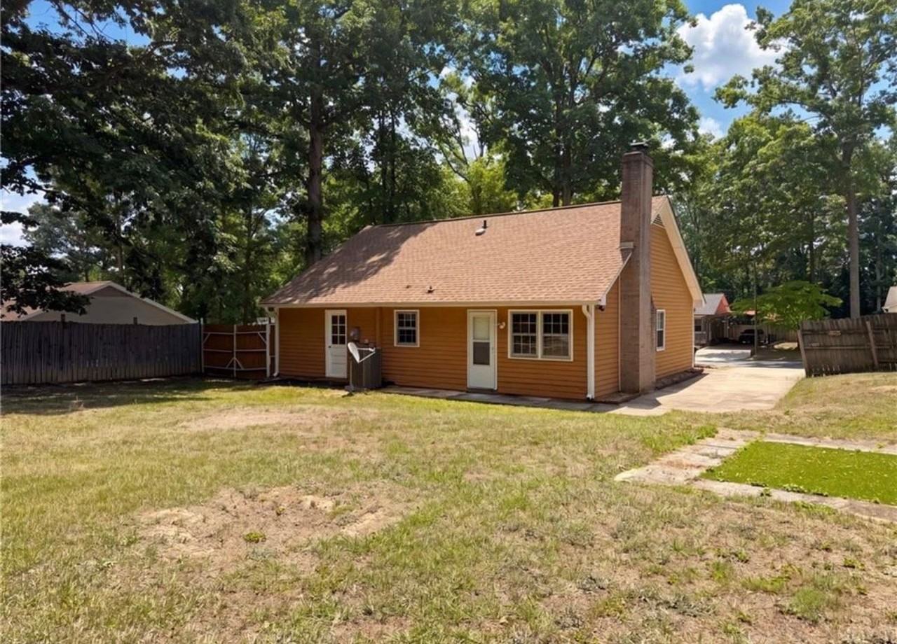 4708 Chaucer Dr - Photo 2 of 15