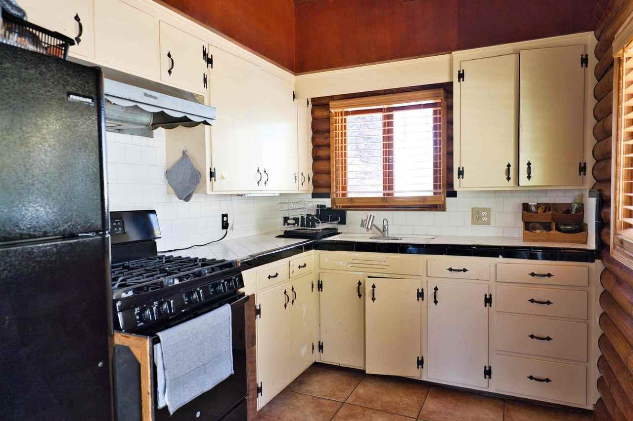 125 Big Break Rd #125 - Photo 6 of 8
