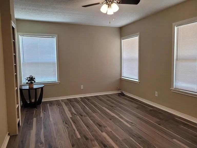 2017 San Antonio St - Photo 3 of 7
