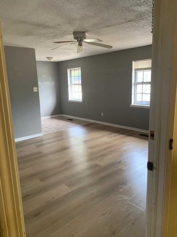 1312 Mesa Dr #2 - Photo 5 of 14