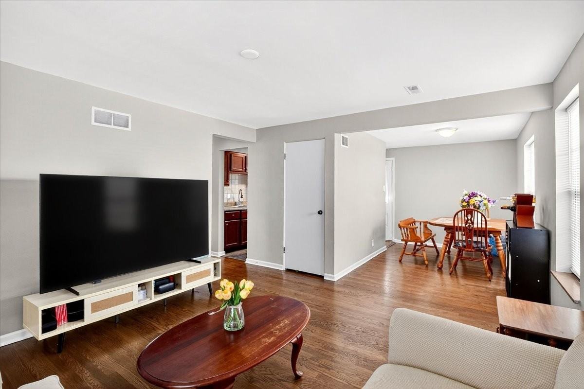 8106 Fawn Ave - Photo 2 of 19