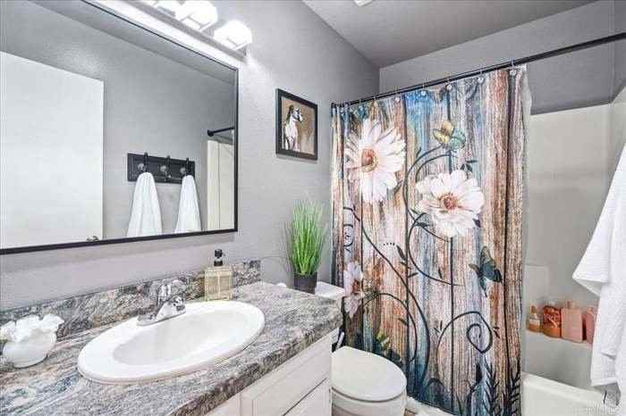 329 Calle Adela - Photo 3 of 16