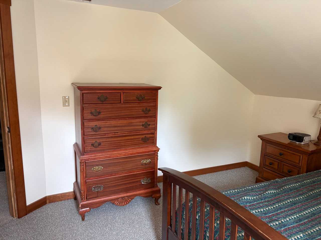 27 Ash Ave #1 - Photo 4 of 12