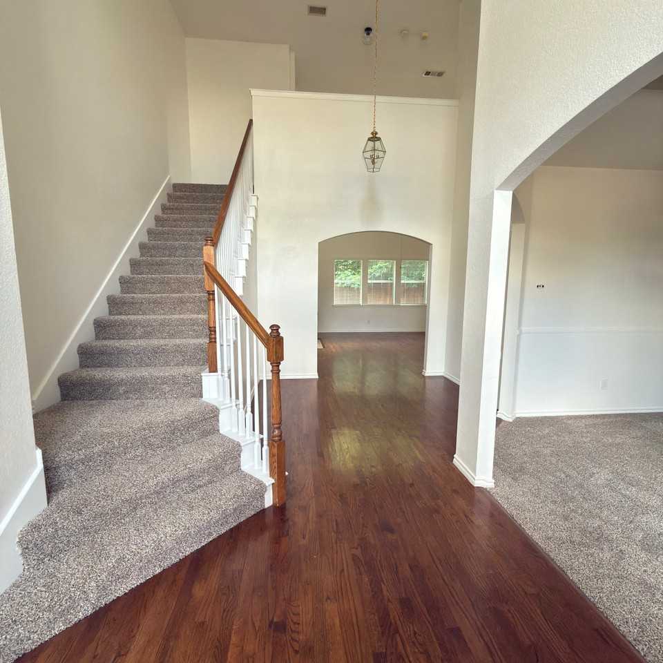 4761 Avocet Dr - Photo 2 of 20
