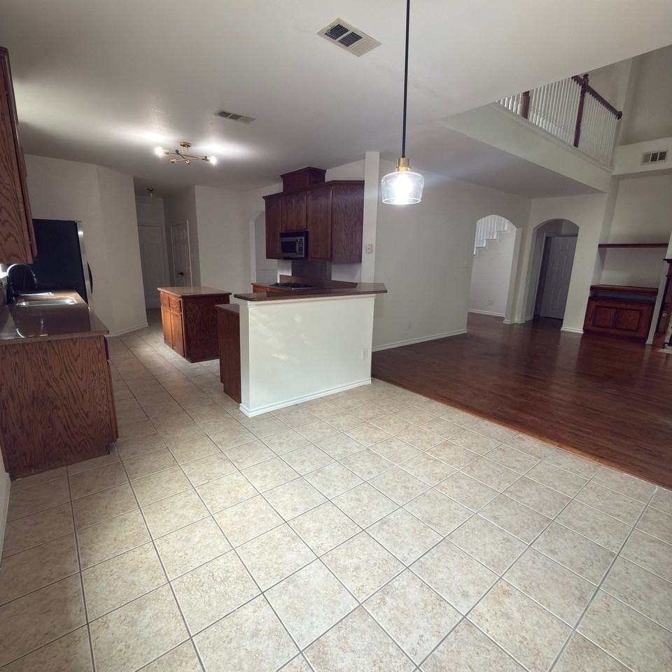 4761 Avocet Dr - Photo 6 of 20