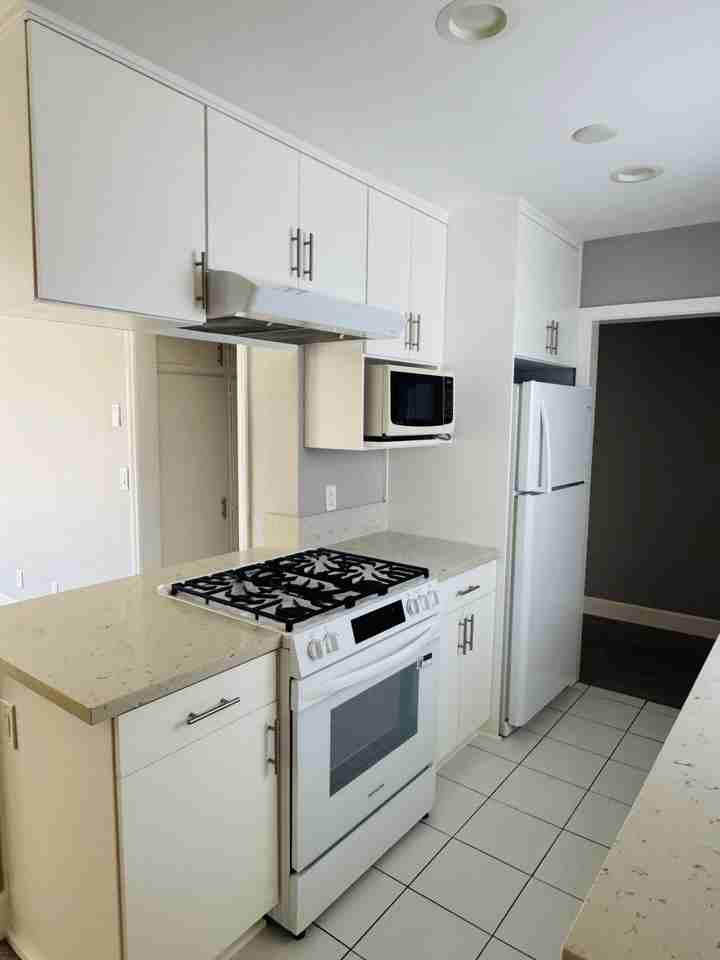 1800 Camden Ave #201 - Photo 7 of 20