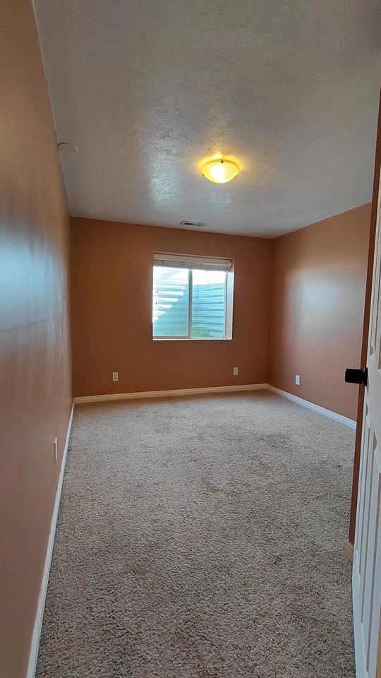6254 S Dellron Dr - Photo 4 of 9