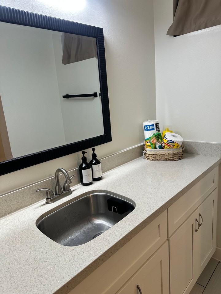 3010 S Pacific Ave - Photo 5 of 9