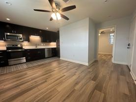 1717 Louisiana St #Z - Photo 1 of 1