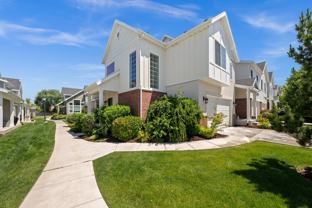 771 E Newfield Dr - Photo 1 of 1