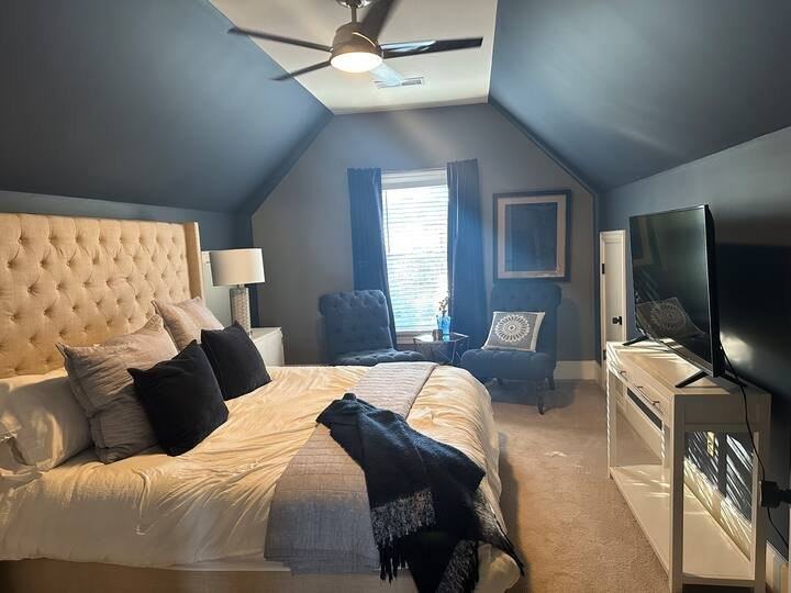 532 Bishop Way Ne #B - Photo 4 of 14
