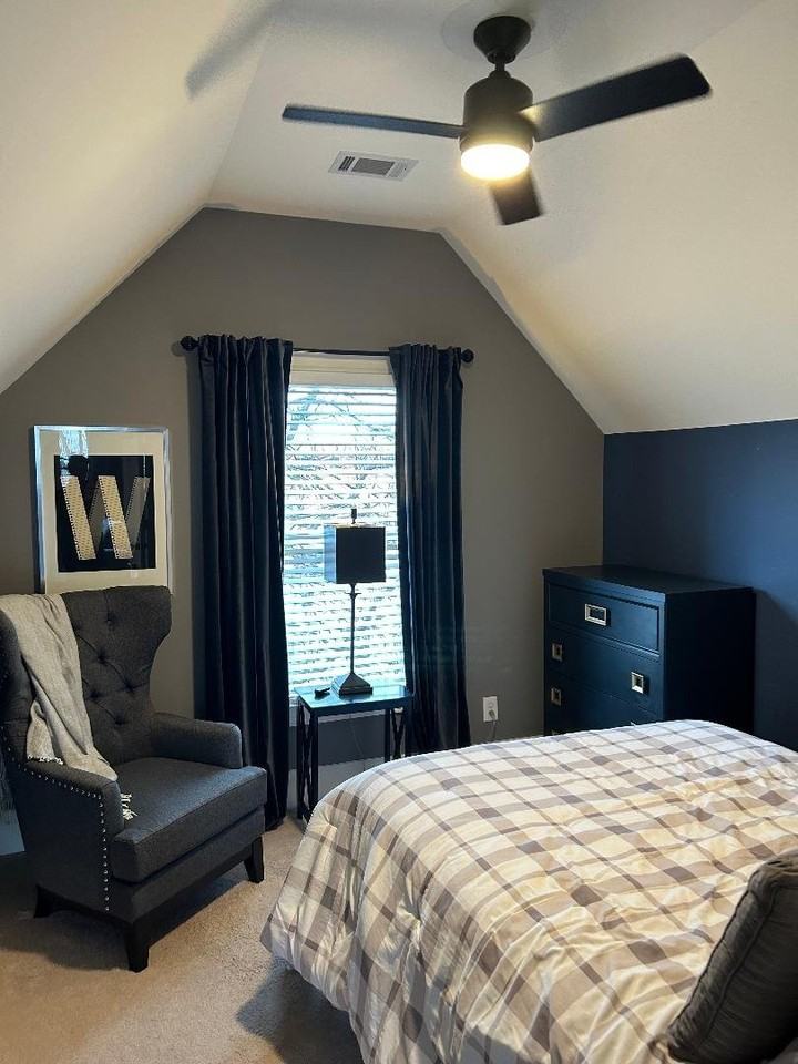 532 Bishop Way Ne #B - Photo 6 of 14