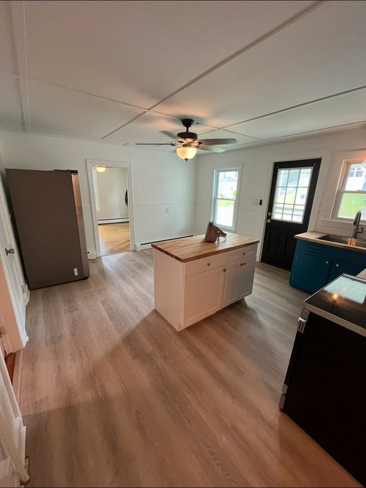 65 Summer St #2 - Photo 3 of 10
