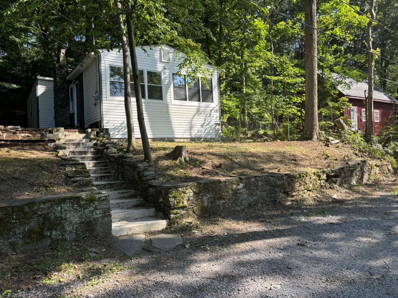 87 Sylvan Trl