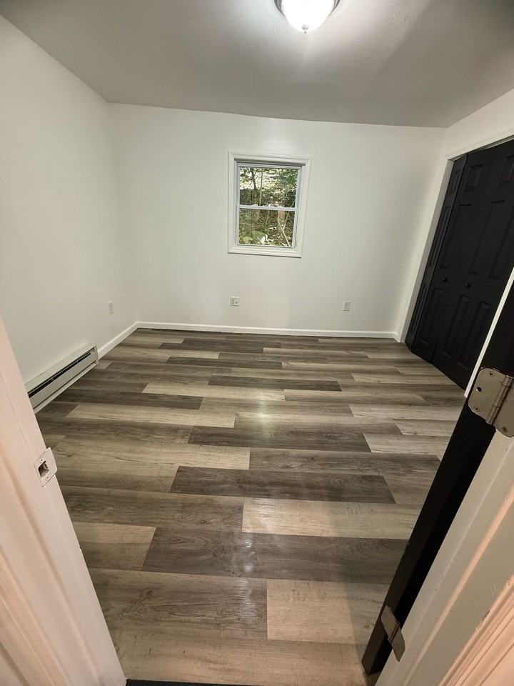 87 Sylvan Trl - Photo 5 of 10