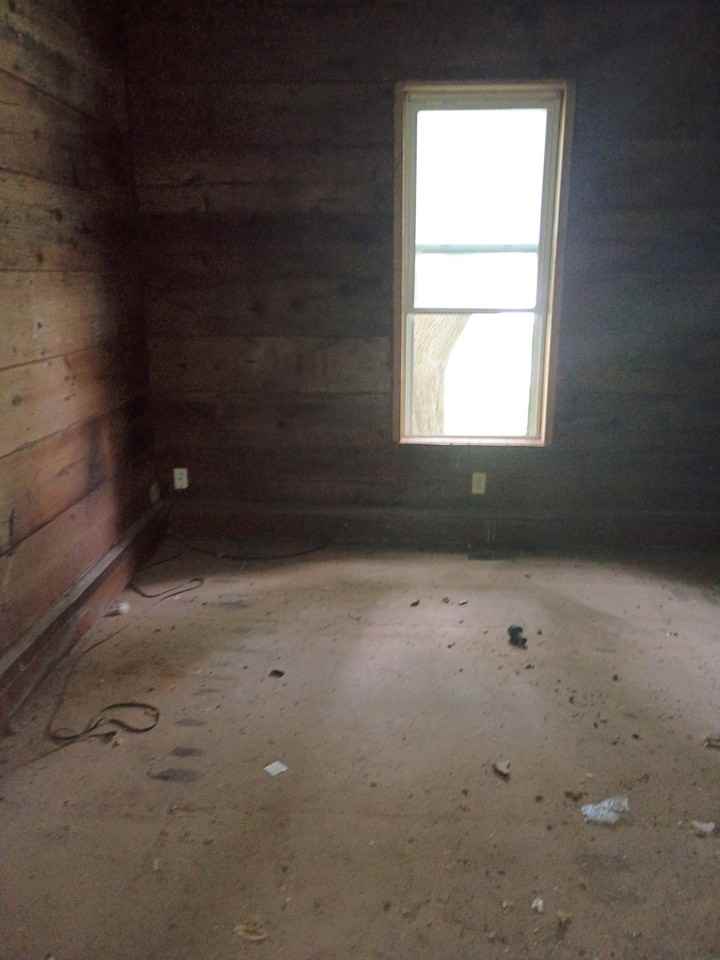 303 W Cedar St - Photo 6 of 14