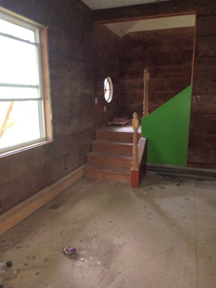 303 W Cedar St - Photo 7 of 14