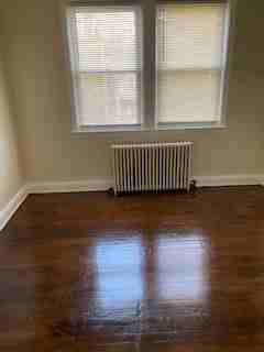2417 W Cold Spring Ln - Photo 6 of 9