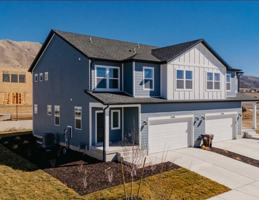 featured image of 3590 N Stallion St