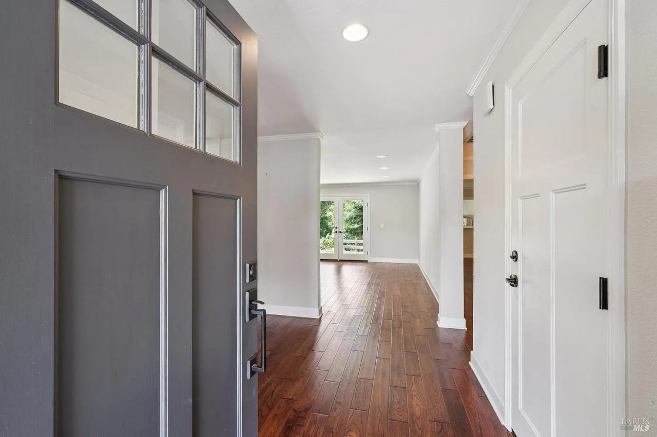 1296 Orchard St - Photo 3 of 20