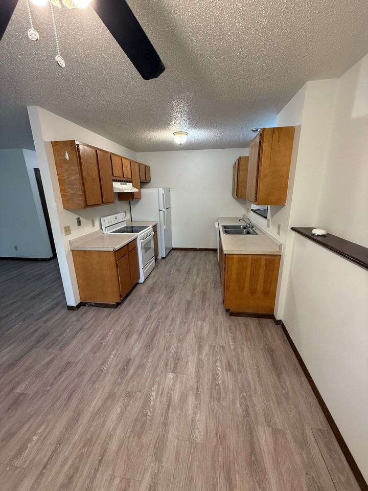 732 Great Plains Ct #734 - Photo 2 of 11