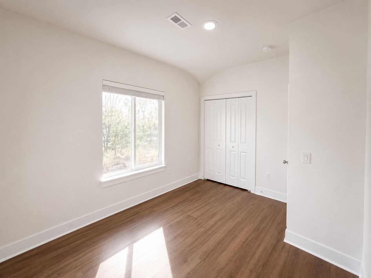 1215 Corporate Dr #135 - Photo 5 of 10
