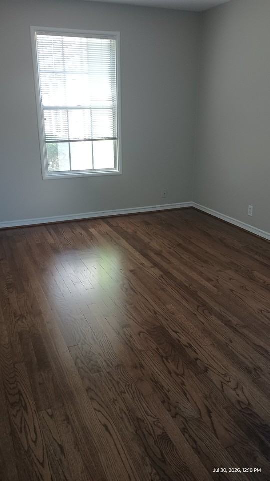 1165 Broadway #B - Photo 2 of 5