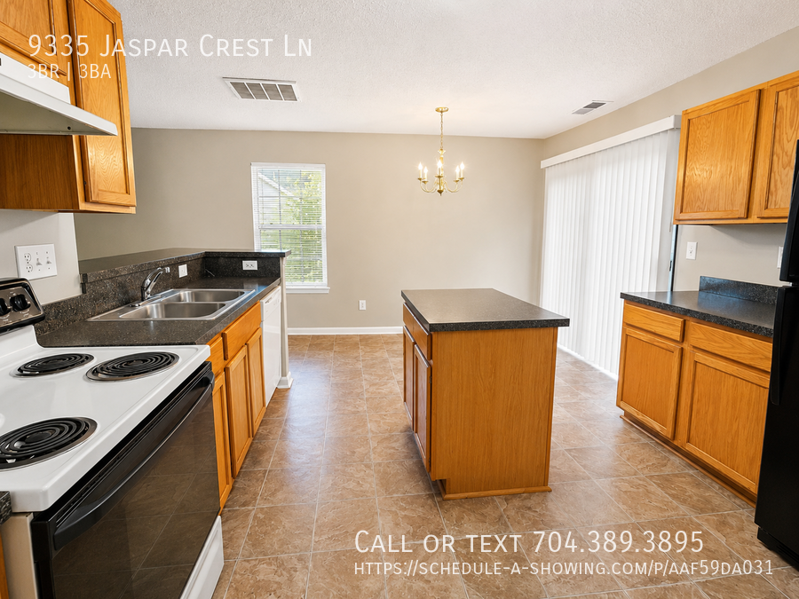 9335 Jaspar Crest Ln - Photo 5 of 20