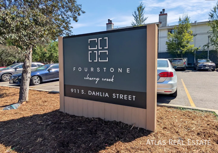 951 S Dahlia St #204