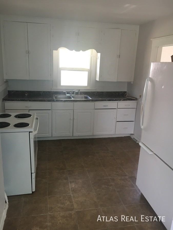 4960 Milwaukee St - Photo 2 of 7