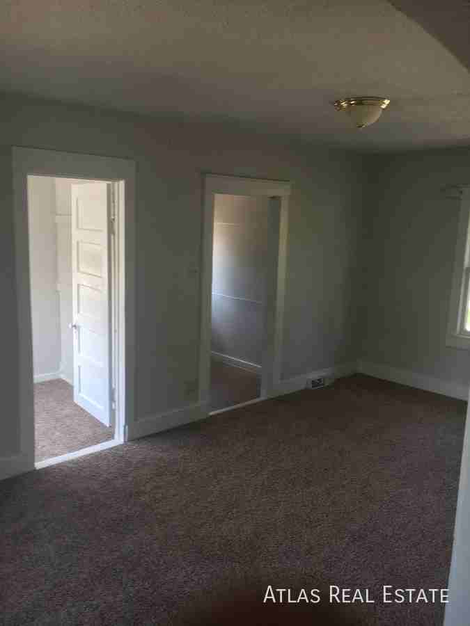 4960 Milwaukee St - Photo 5 of 7