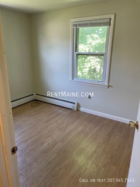 236 Mount Hope Ave - Photo 5 of 11