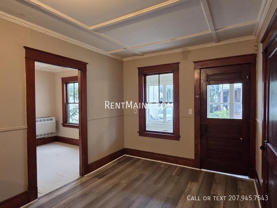 29 Elm St #1 - Photo 3 of 8