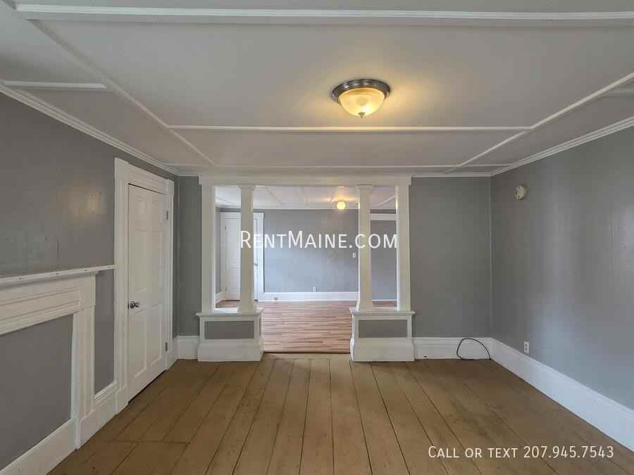 31 Elm St #1 - Photo 3 of 10