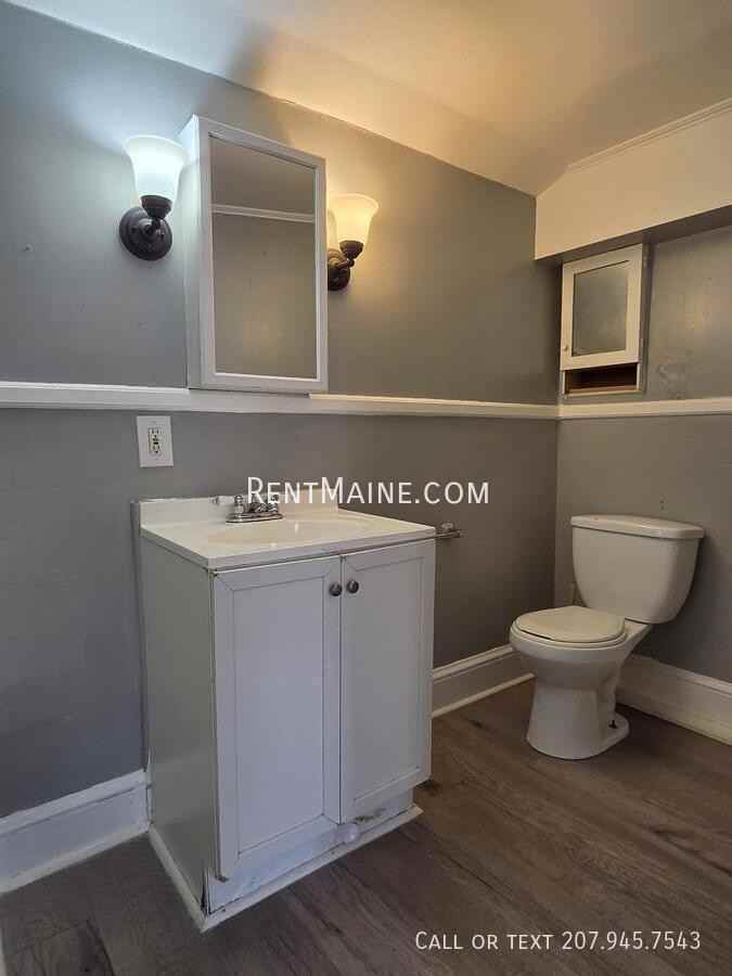 31 Elm St #1 - Photo 6 of 10