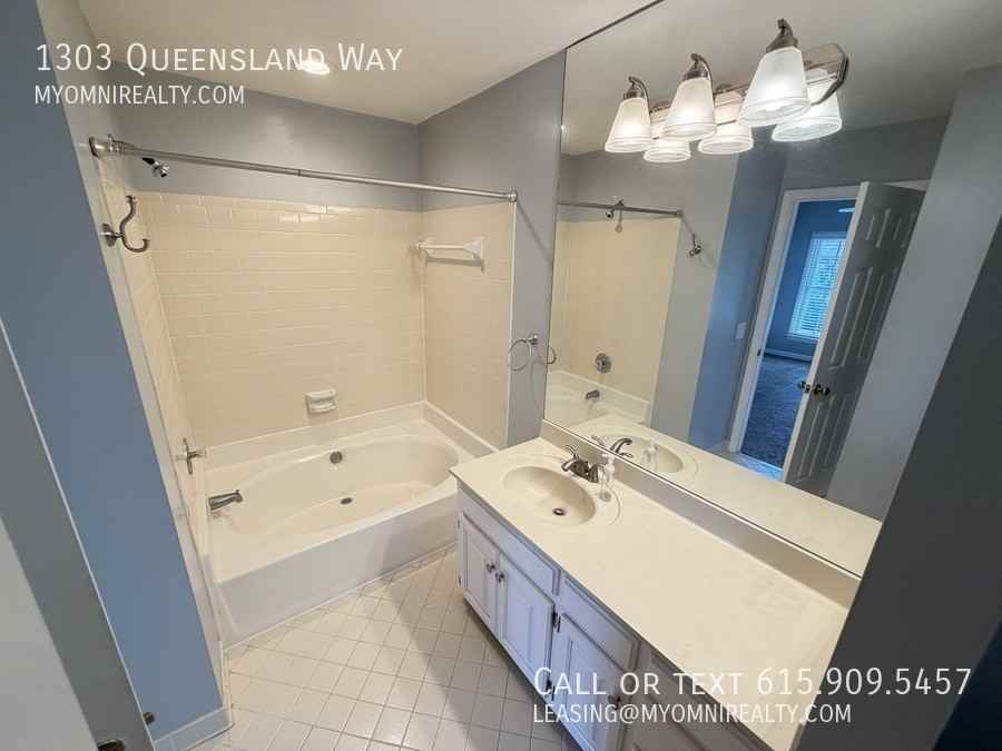 1303 Queensland Way - Photo 6 of 47
